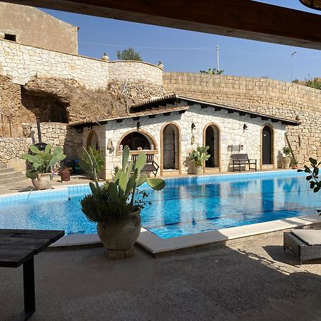 B&B Quattromulini !! Noto Exterior photo