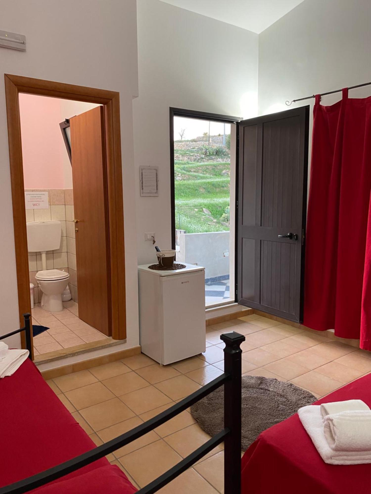 B&B Quattromulini !! Noto Exterior photo